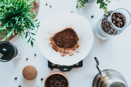 Los beneficios del café para exfoliar la piel: mejora tu rutina de cuidado facial